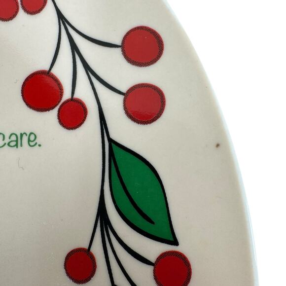 Mambo Group The Giving Plate Ceramic Glazed 9" Holiday Christmas Plate - Picture 4 of 5